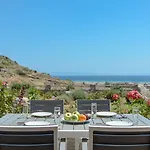 Naxos Luxury