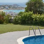 Villa Naxos Luxury Mikrí Vígla