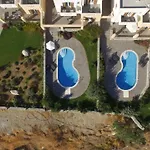 Naxos Luxury *