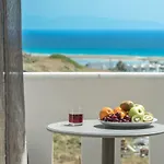Naxos Luxury *