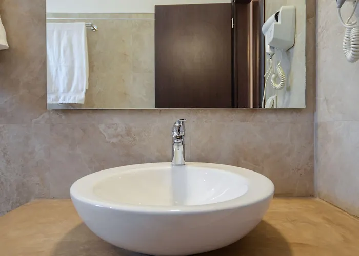 ヴィラ Naxos Luxury ミクリ・ヴィグラ